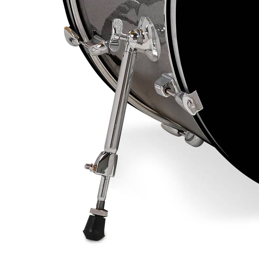 centerstage_features_bass_drum_spurs